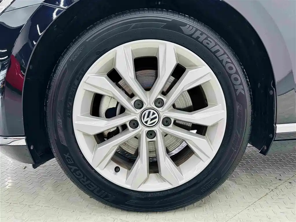 Volkswagen Magotan 2019 — фото 10