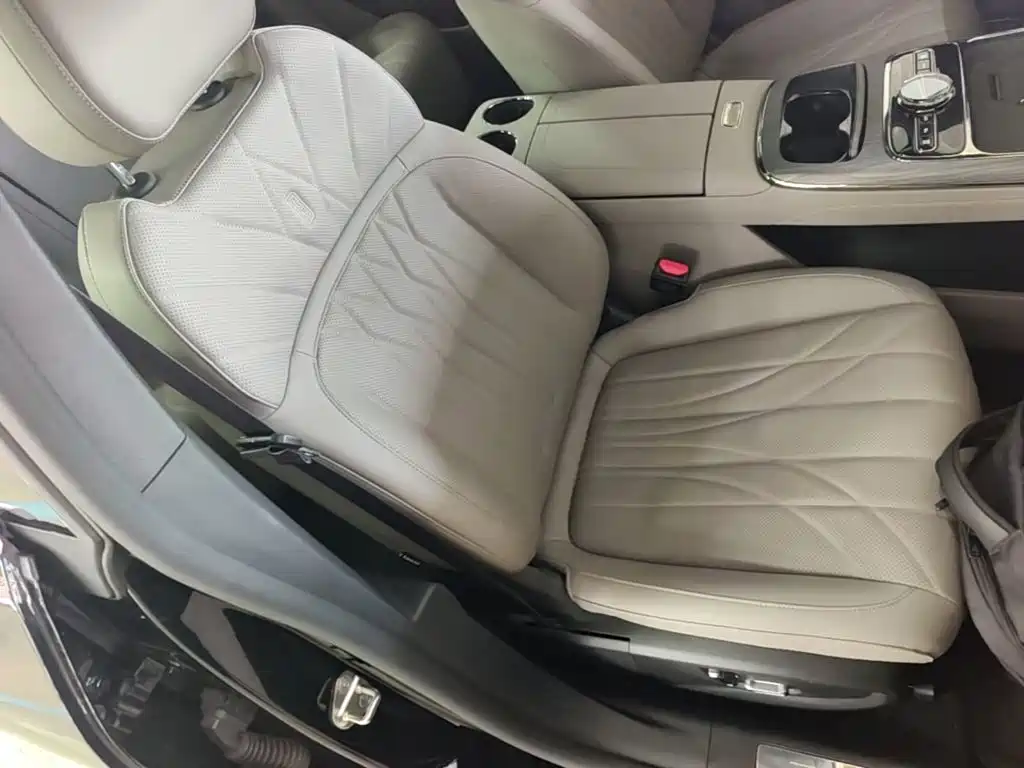 Geely Galaxy Starshine 8 2025 — фото 25