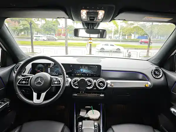 Mercedes-Benz GLB 2020