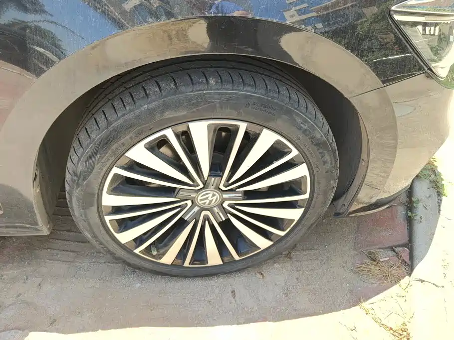 Volkswagen Passat 2019