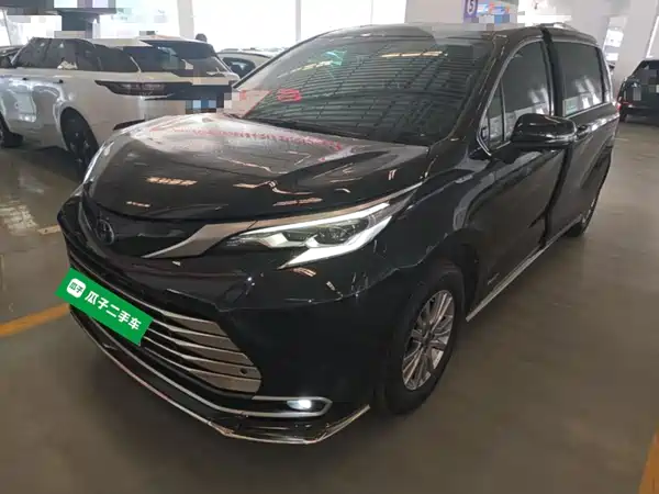 Toyota Sienna 2022