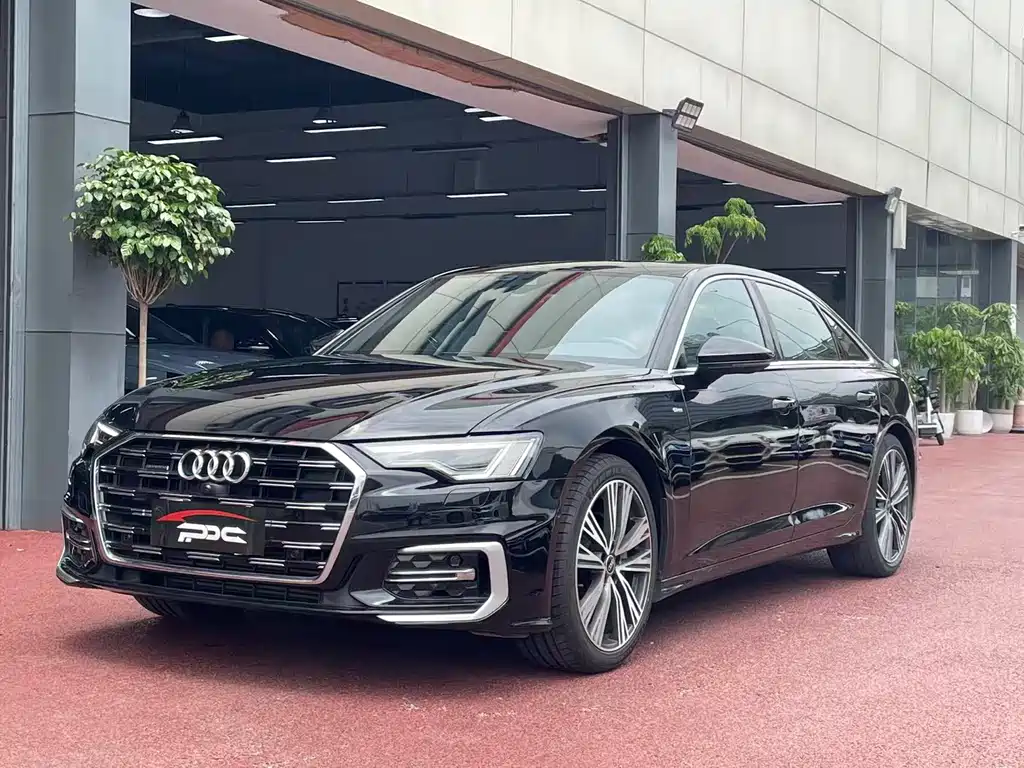 Audi A6L 2024 — фото 1