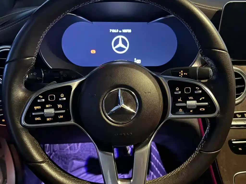 Mercedes-Benz GLC 2020 — фото 14