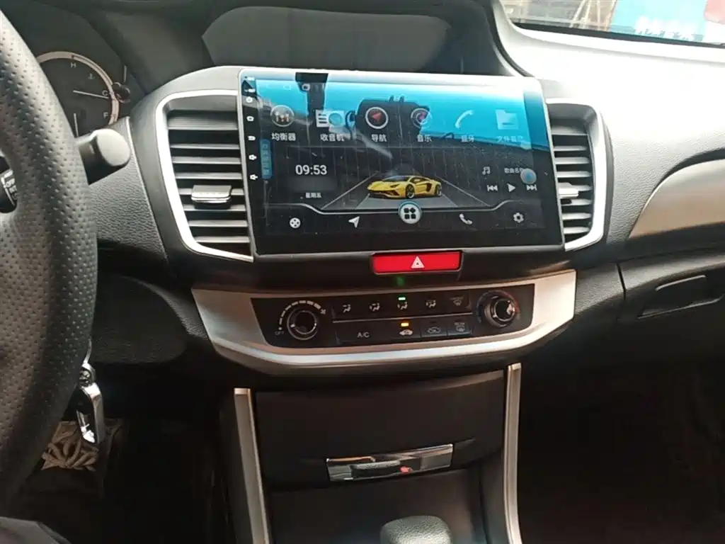 Honda Accord 2014 — фото 10
