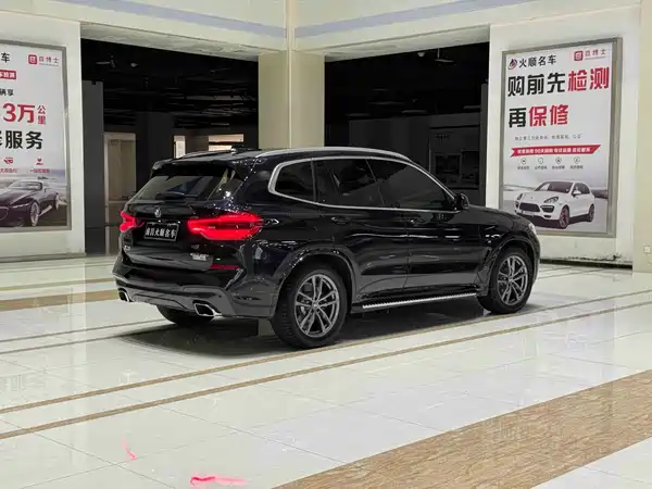 BMW X3 2021