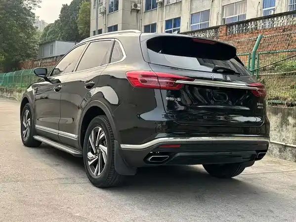 Hongqi HS5 2022