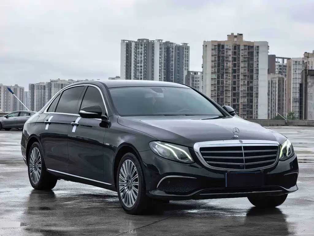 Mercedes-Benz E-Class 2020 — фото 3