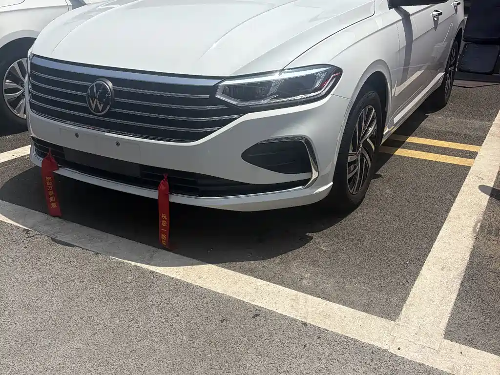 Volkswagen Lavida 2025