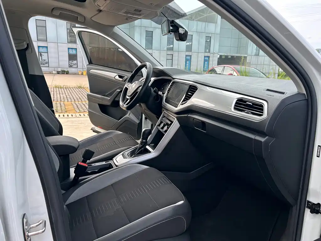 Volkswagen T-Roc 2022