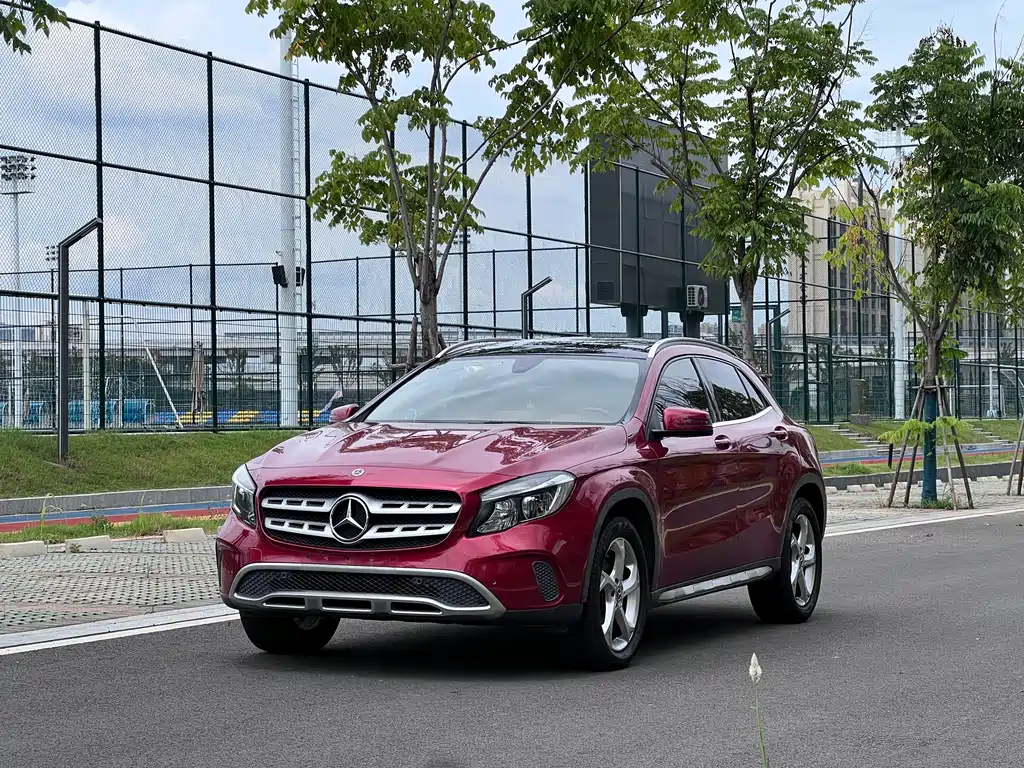 Mercedes-Benz GLA 2019