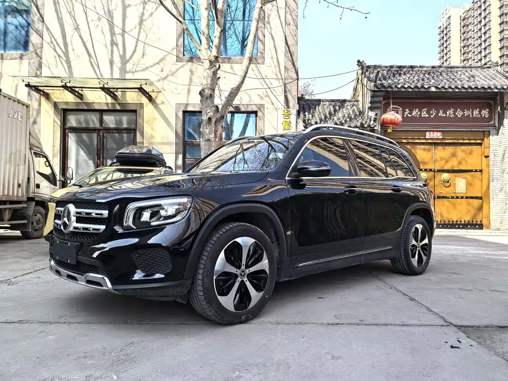 Mercedes-Benz GLB 2022 — фото 2
