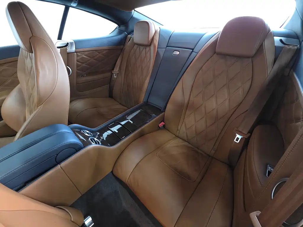 Bentley Continental 2013 — фото 19