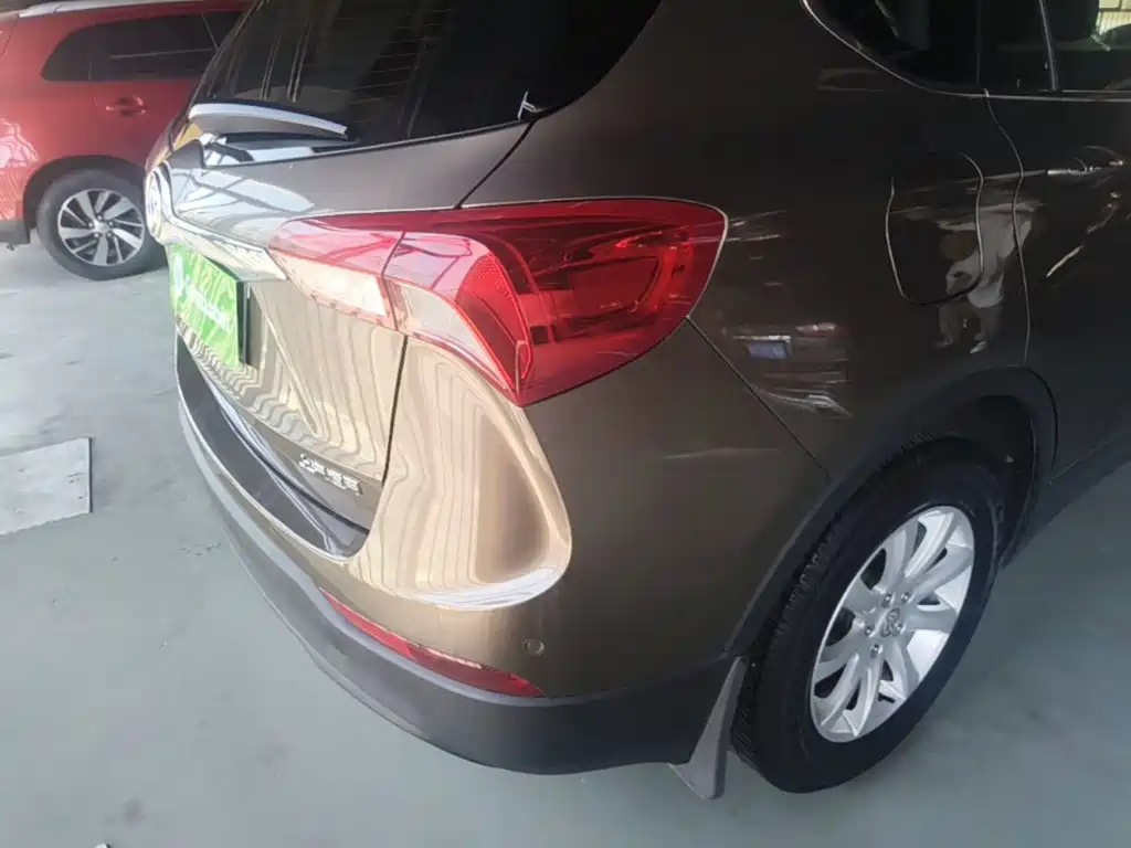 Buick Envision Plus 2018 — фото 8
