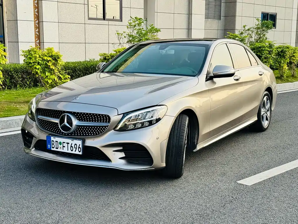 Mercedes-Benz C-Class 2019 — фото 1