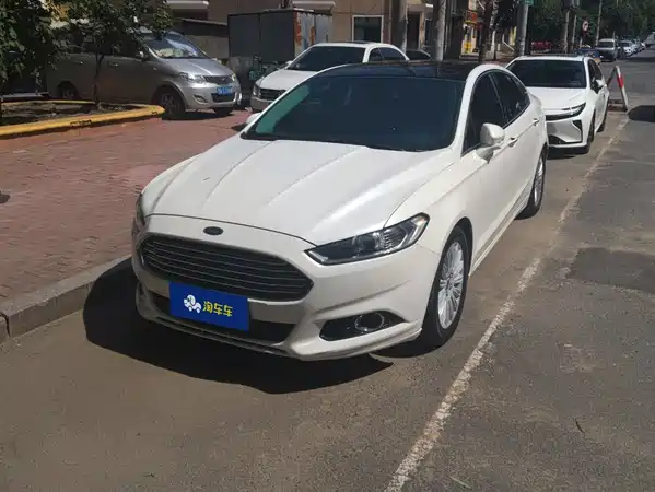 Ford Mondeo 2015