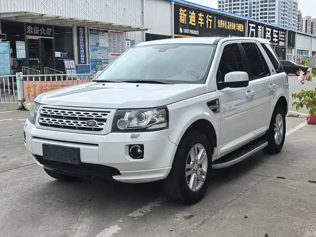 Land Rover Freelander 2 2014 — фото 2