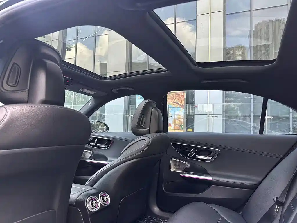 Mercedes-Benz C-Class 2021 — фото 11