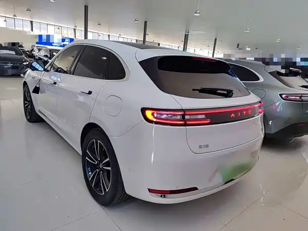 AITO M5 2026