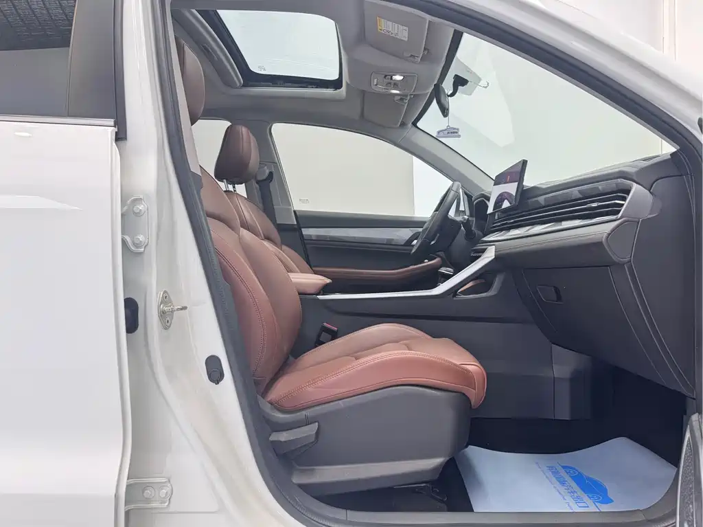 Geely Vision X6 2022 — фото 11