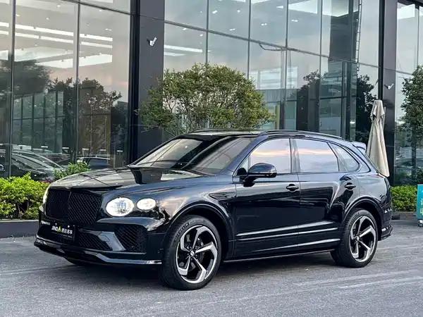 Bentley Bentayga 2022