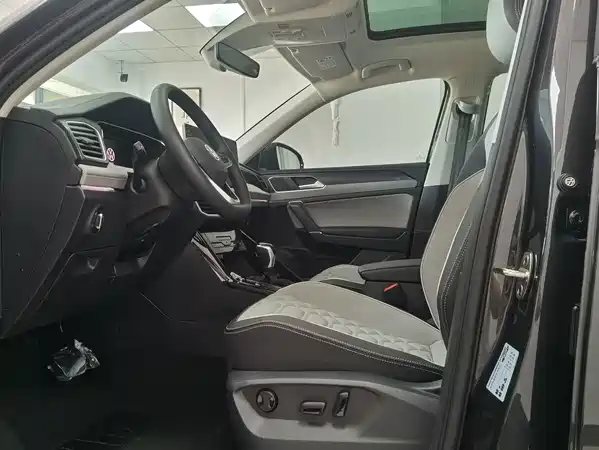 Volkswagen Tayron 2023