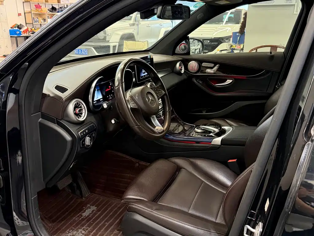 Mercedes-Benz GLC 2018