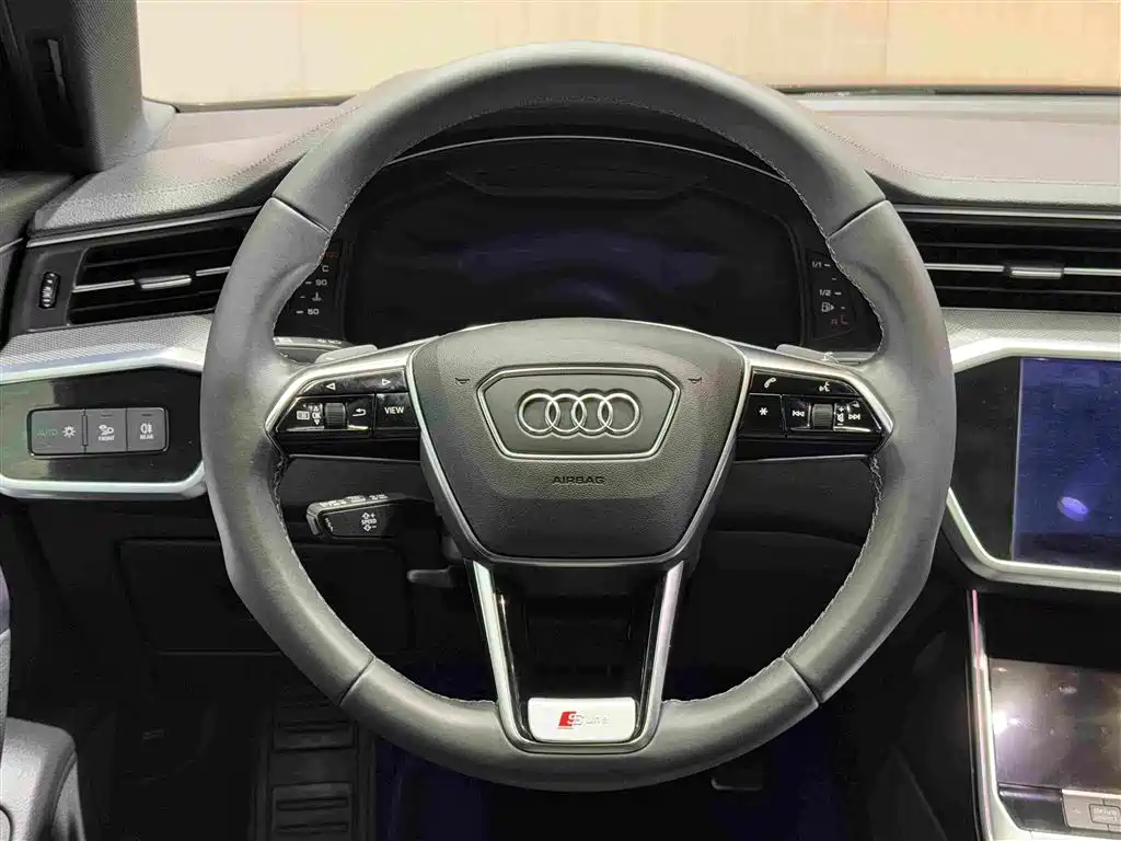 Audi A6L 2021 — фото 14