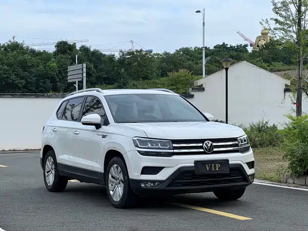 Volkswagen Tharu 2019