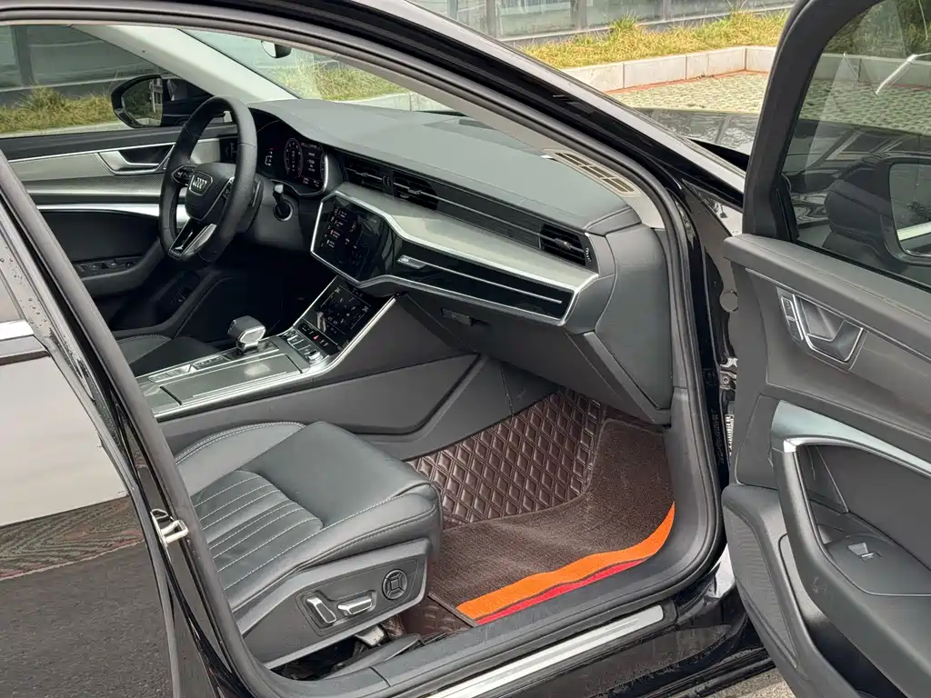 Audi A6L 2023 — фото 25