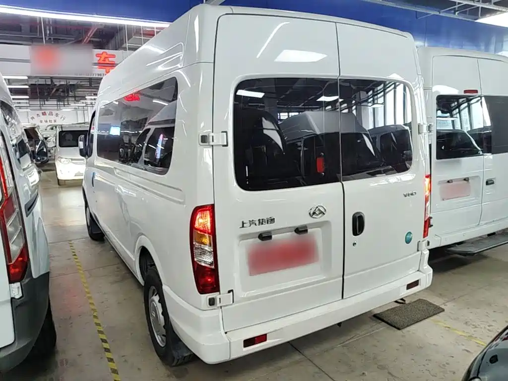 Maxus V80 2024