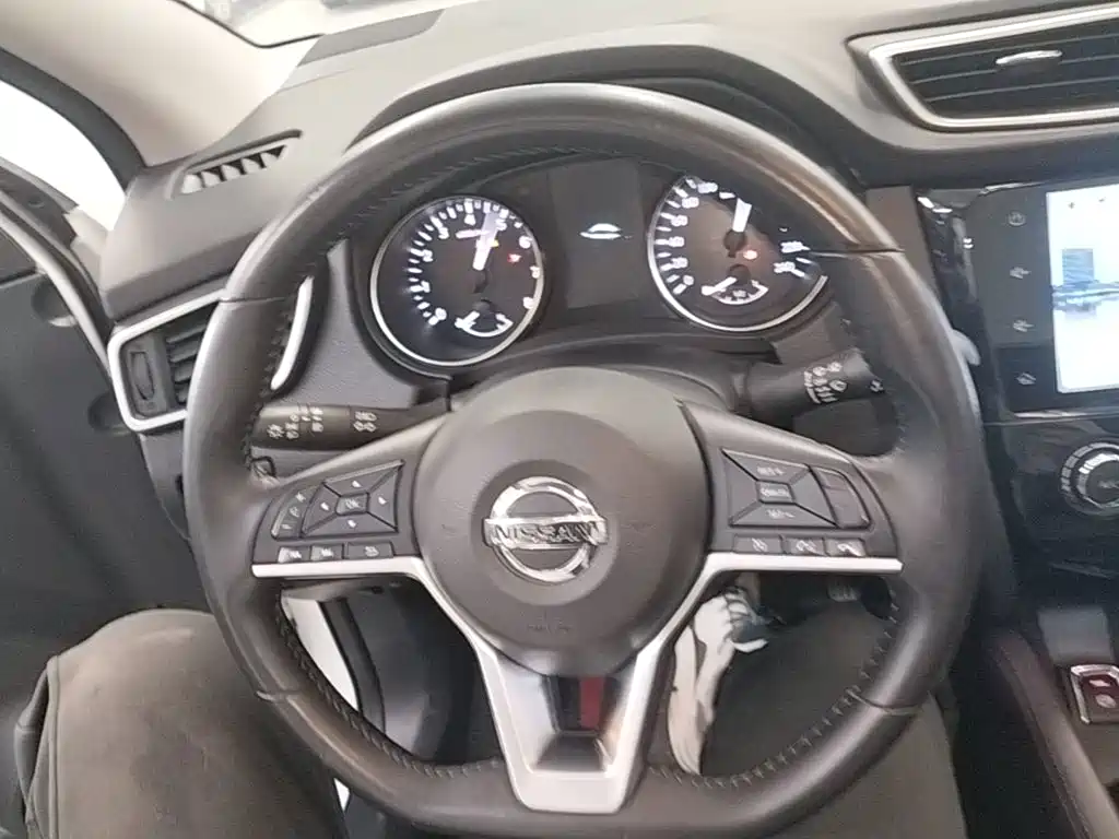 Nissan Qashqai 2021 — фото 11