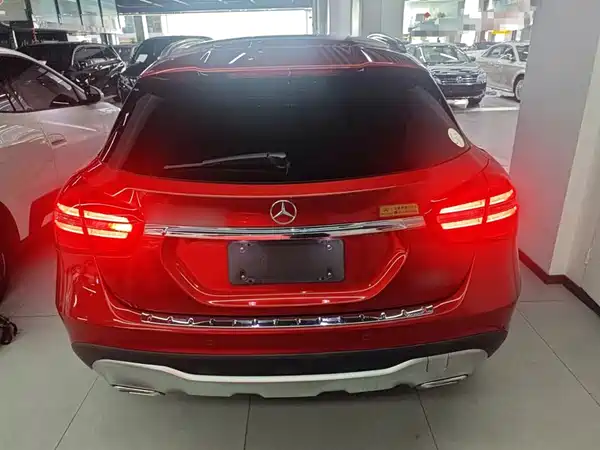 Mercedes-Benz GLA 2018