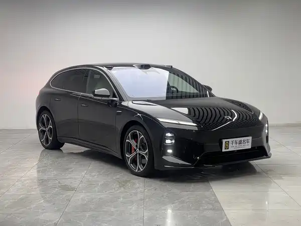 NIO ET5T 2025