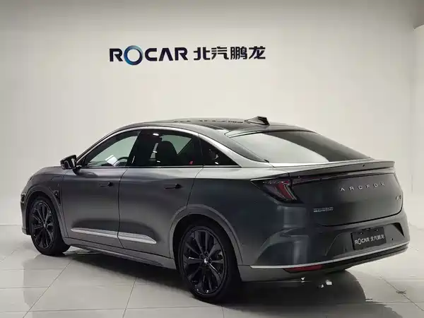 Arcfox Alpha S 2023