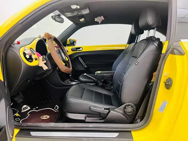 Volkswagen Beetle 2013