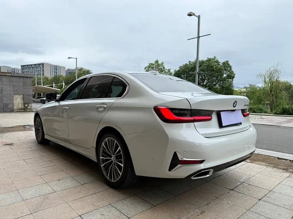 BMW 3 Series 2019
