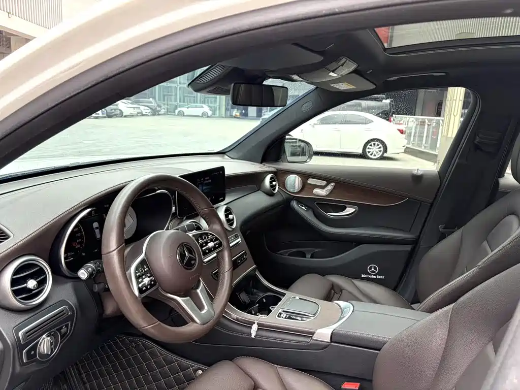 Mercedes-Benz GLC 2020