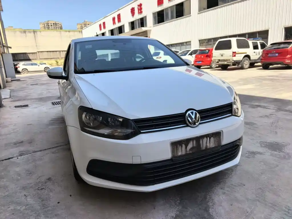 Volkswagen Polo 2015