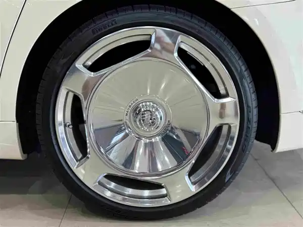 Mercedes-Benz Maybach S-Class 2023