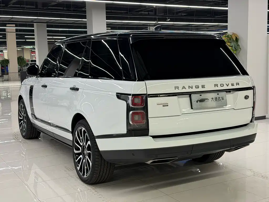 Land Rover Range Rover 2022 — фото 6