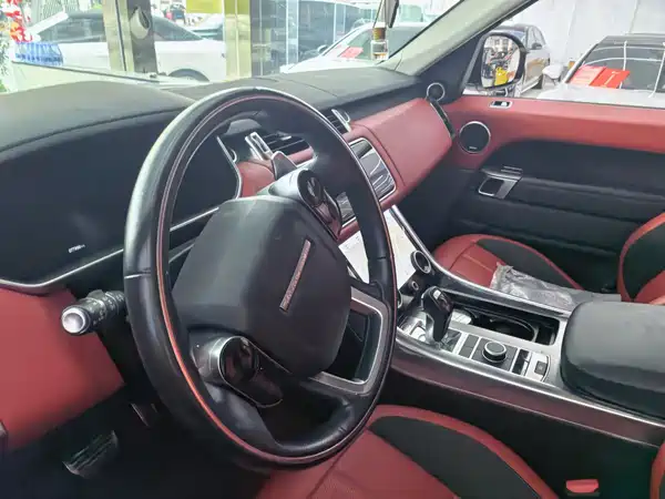 Land Rover Range Rover Sport 2020