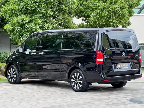 Mercedes-Benz Vito 2023