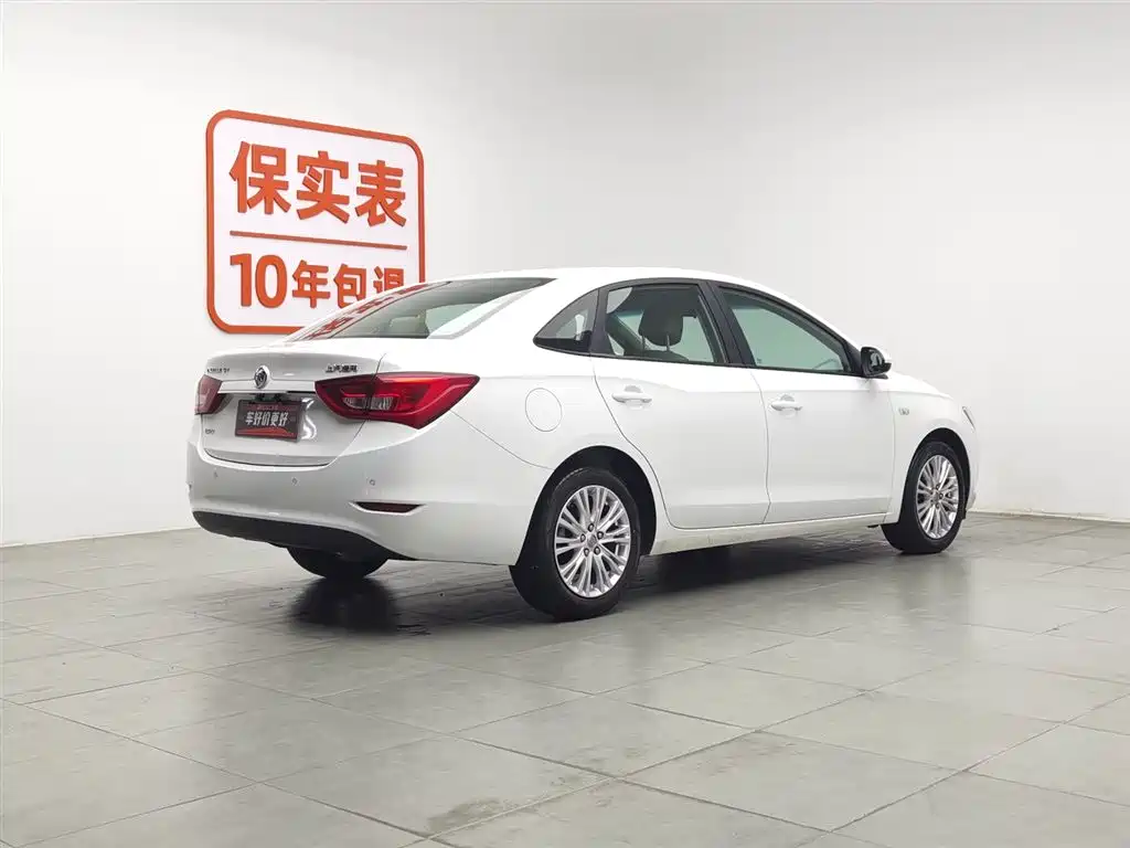 Buick Excelle 2017 — фото 2