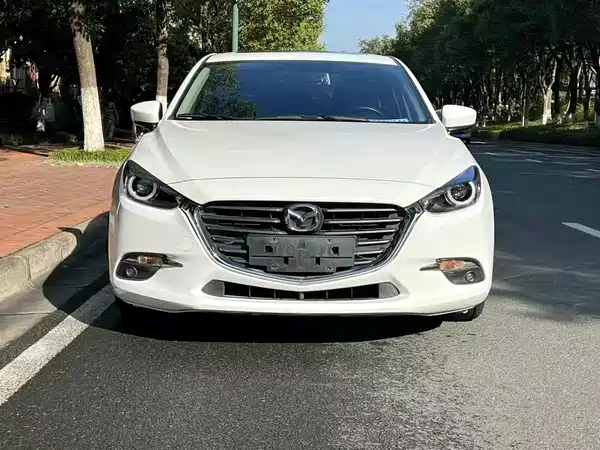 Mazda 3 Axela 2017