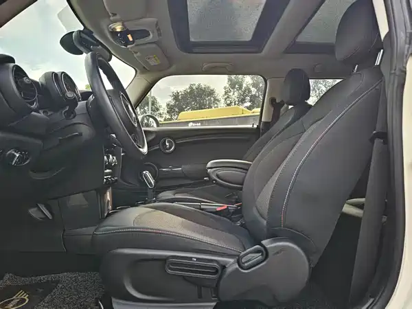 MINI MINI 2018