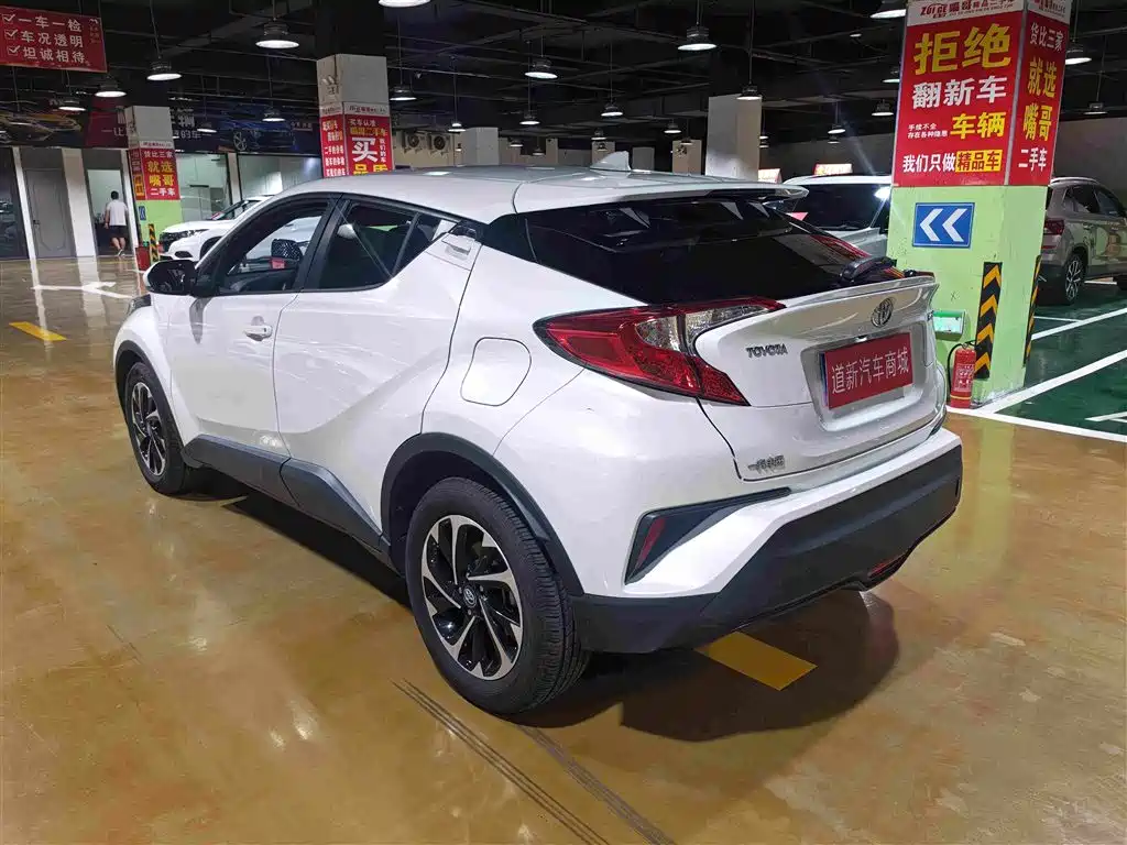 Toyota IZOA 2019 — фото 9