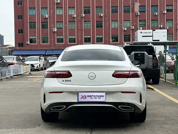 Mercedes-Benz E-Class 2021