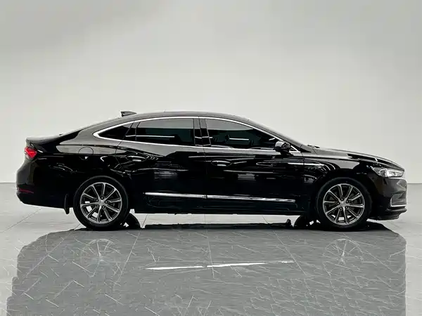 Buick LaCrosse 2022