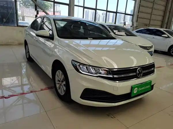 Volkswagen Bora 2021