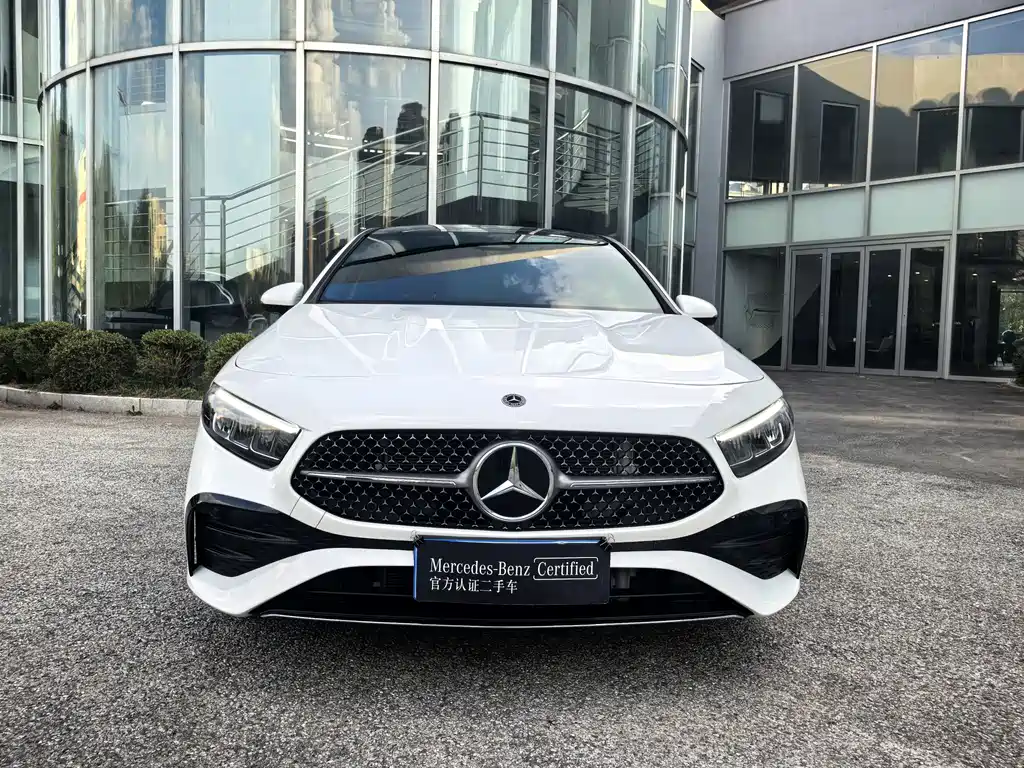 Mercedes-Benz A-Class 2025 — фото 2
